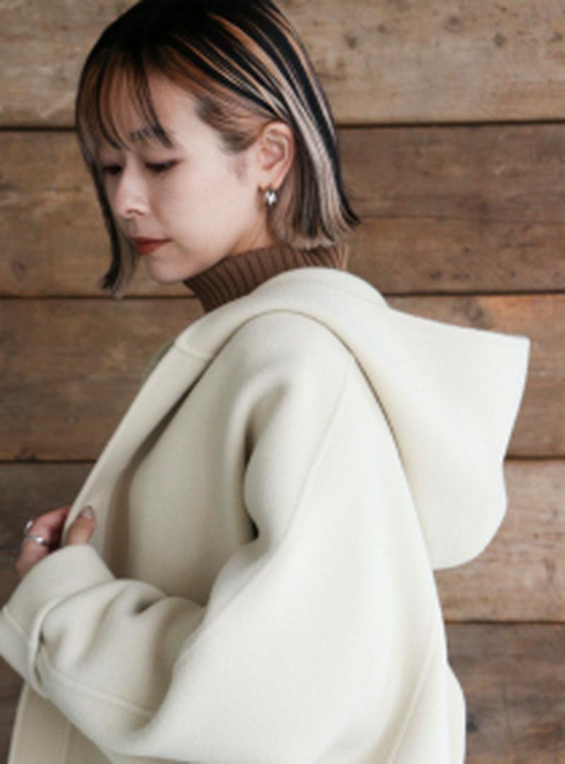 STUNNING LURE(スタニングルアー)の「ショートフーディーオーバー