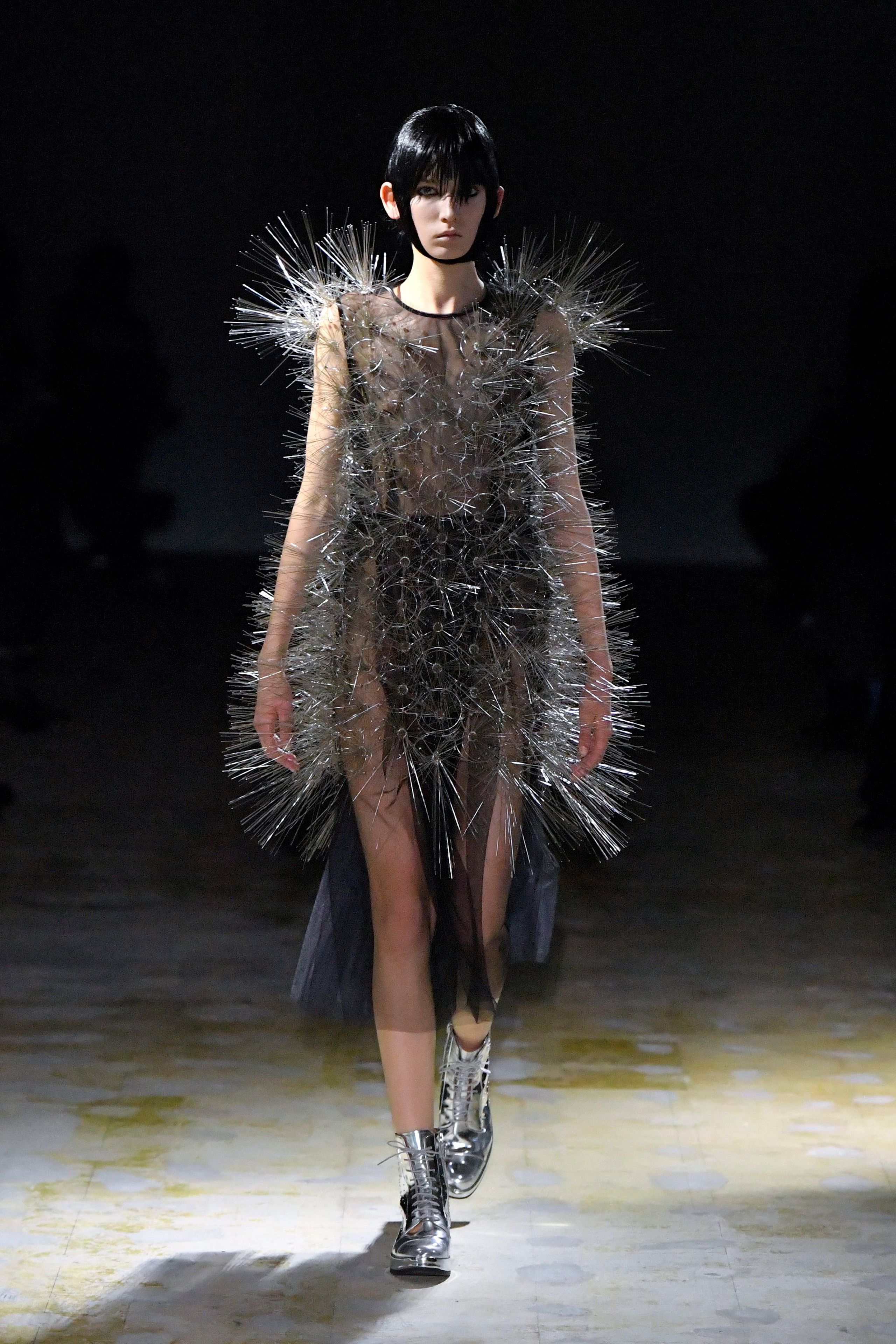 Noir Kei Ninomiya Fall 2021 Ready-to-Wear Fashion Show | Vogue