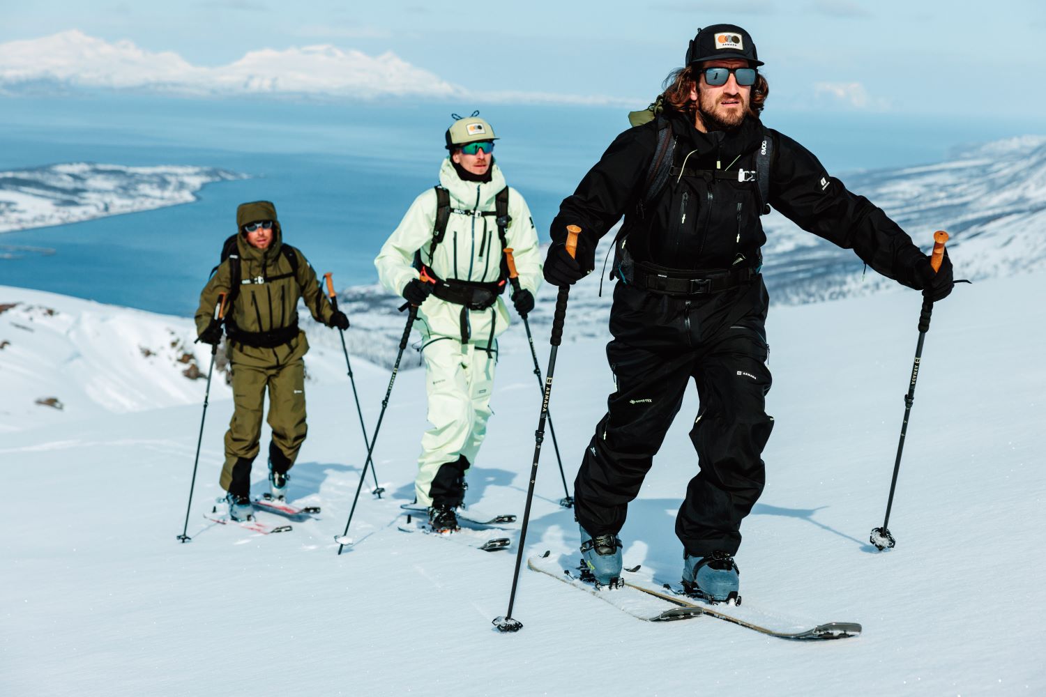 高機能ウエアの新定番：GRANDS＆EMMONS | armadaskis.jp