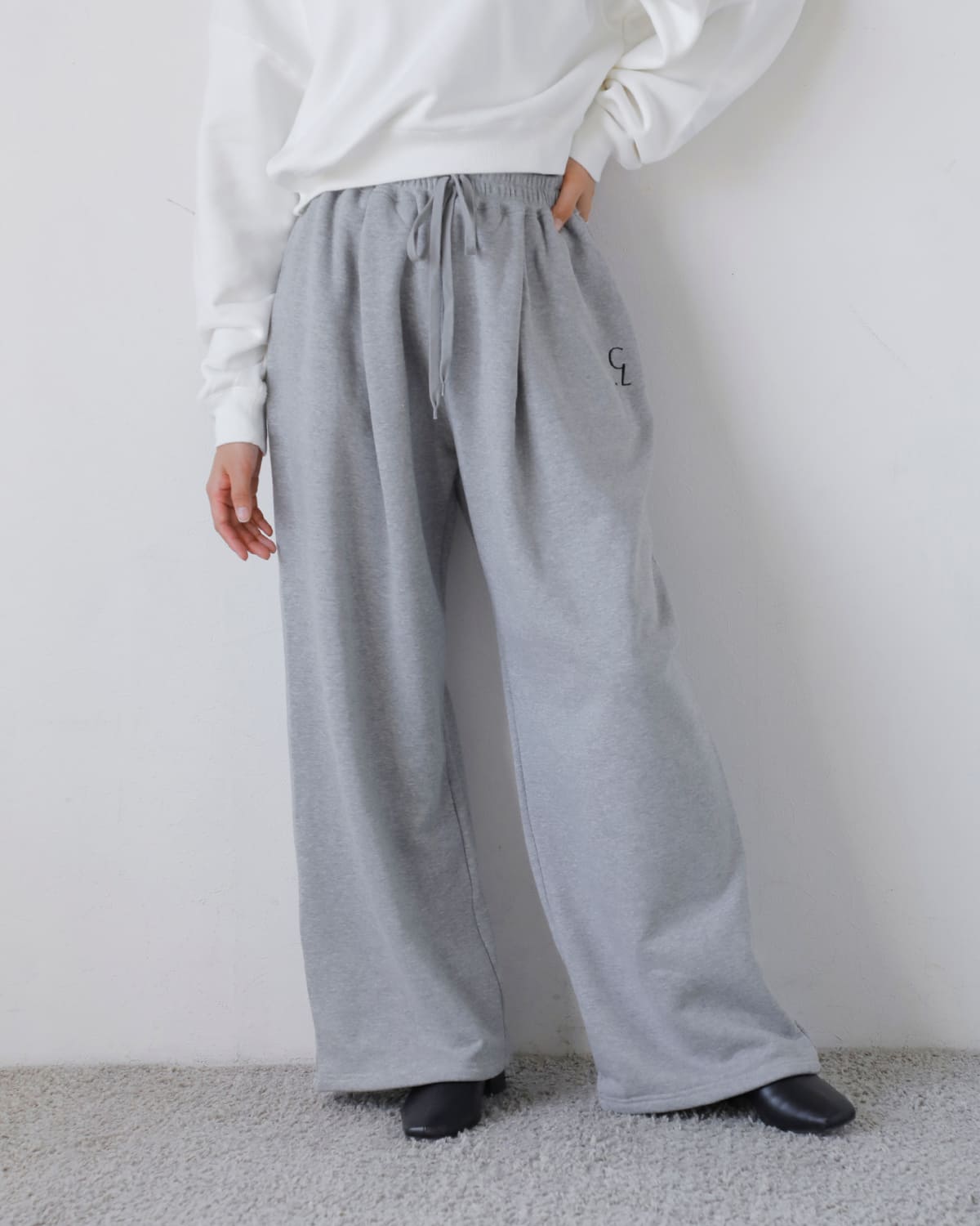 CLANE クラネ ロゴ スウェット タック ワイド パンツ “LOGO SWEAT TUCK