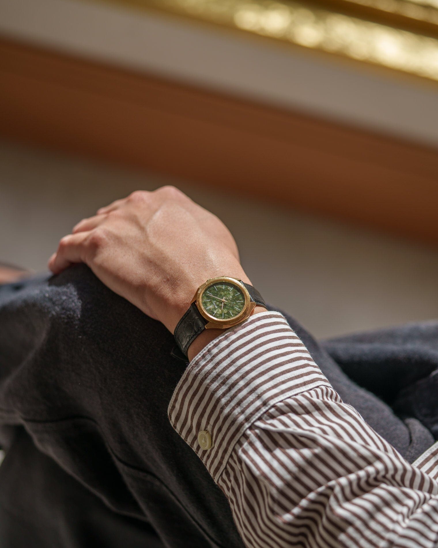 セイコー シャリオ 2220-0340 18K YG 翡翠文字盤 純正尾錠付き | ARBITRO