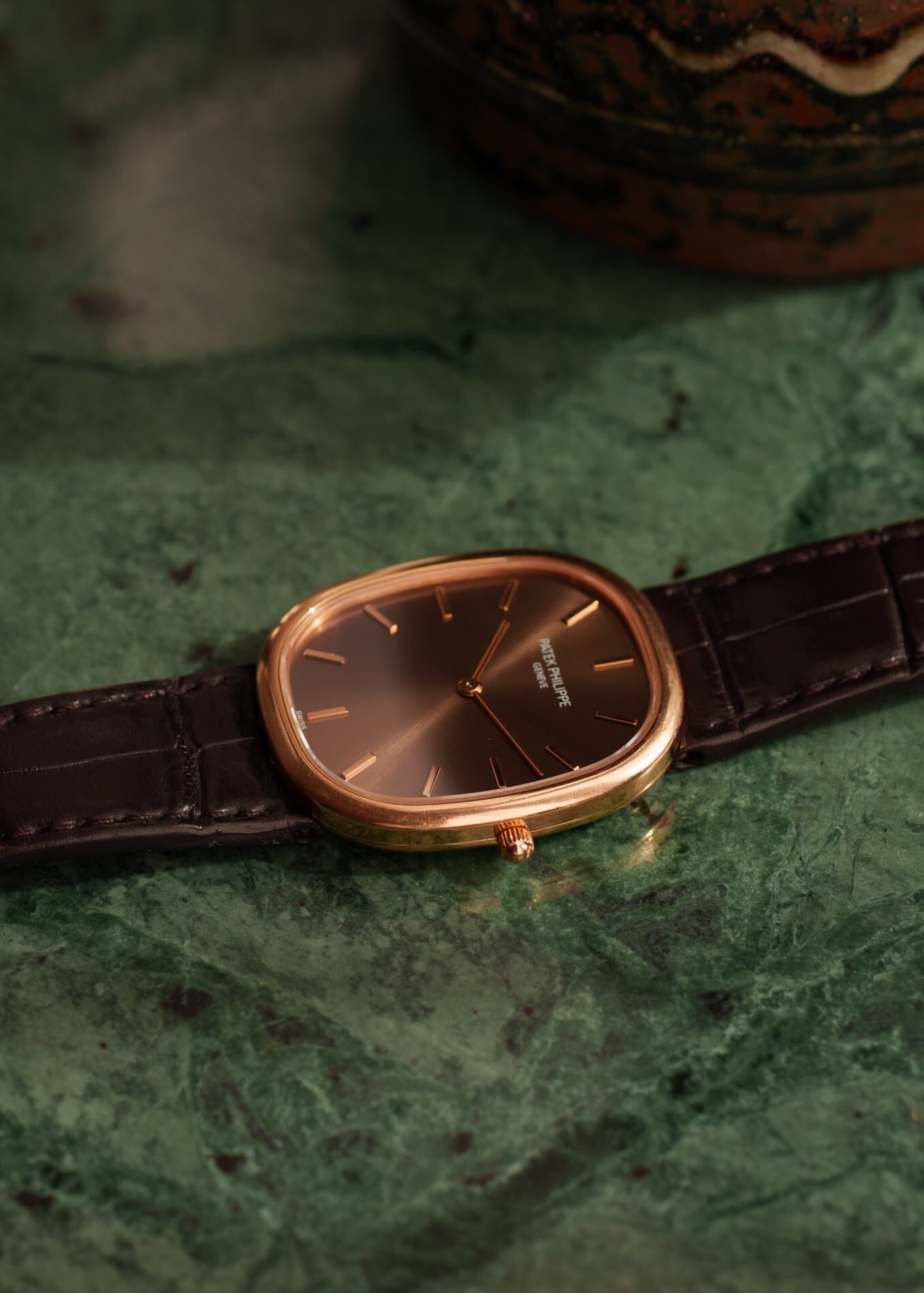 Patek Philippe ゴールデンエリプス 3738 