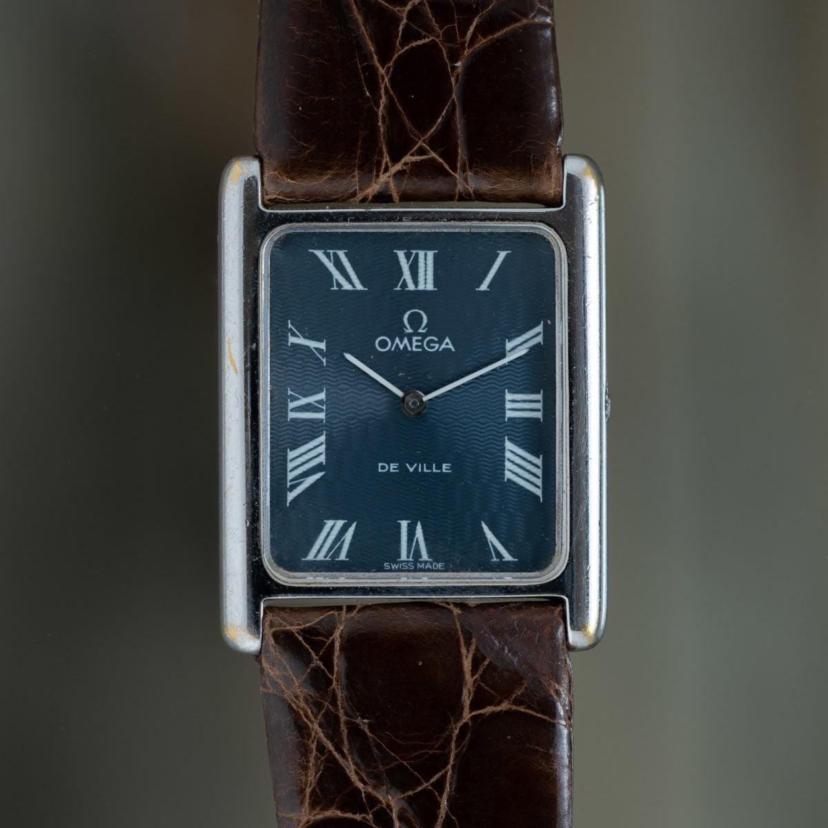 オメガ デ・ヴィル「タンク」ネイビーダイアル 手巻き 70年代 / OMEGA