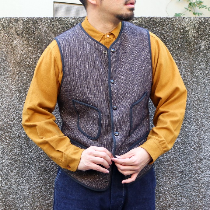 アナトミカのビーチクロスベストでエレガントに。 | オーベルジュ