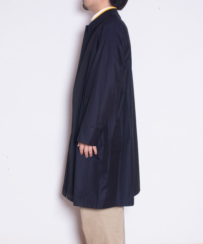 一枚袖コートの最高傑作。アナトミカのシングルラグランコート