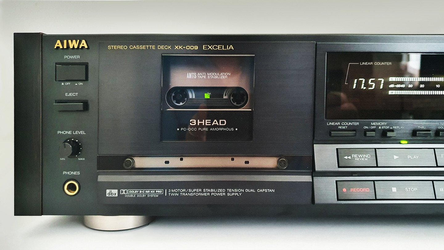 Aiwa - Excelia XK-009