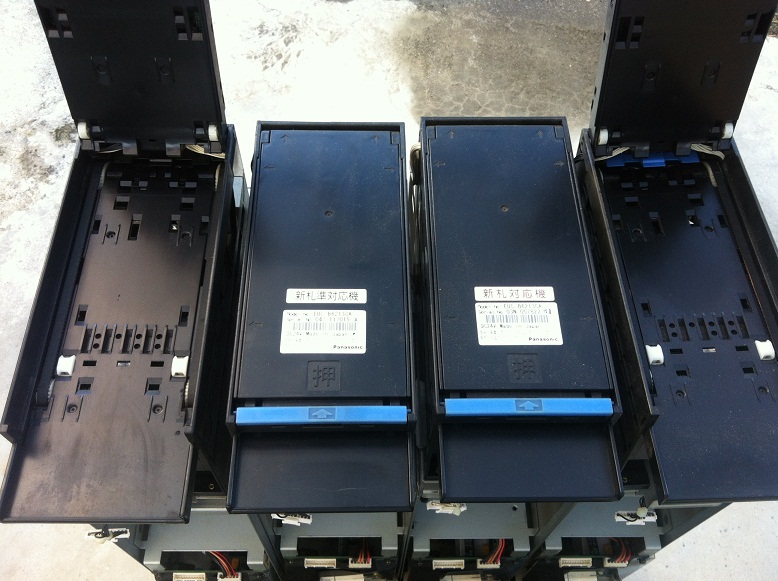 EMS-7 新紙幣対応ビルバリ 両替機