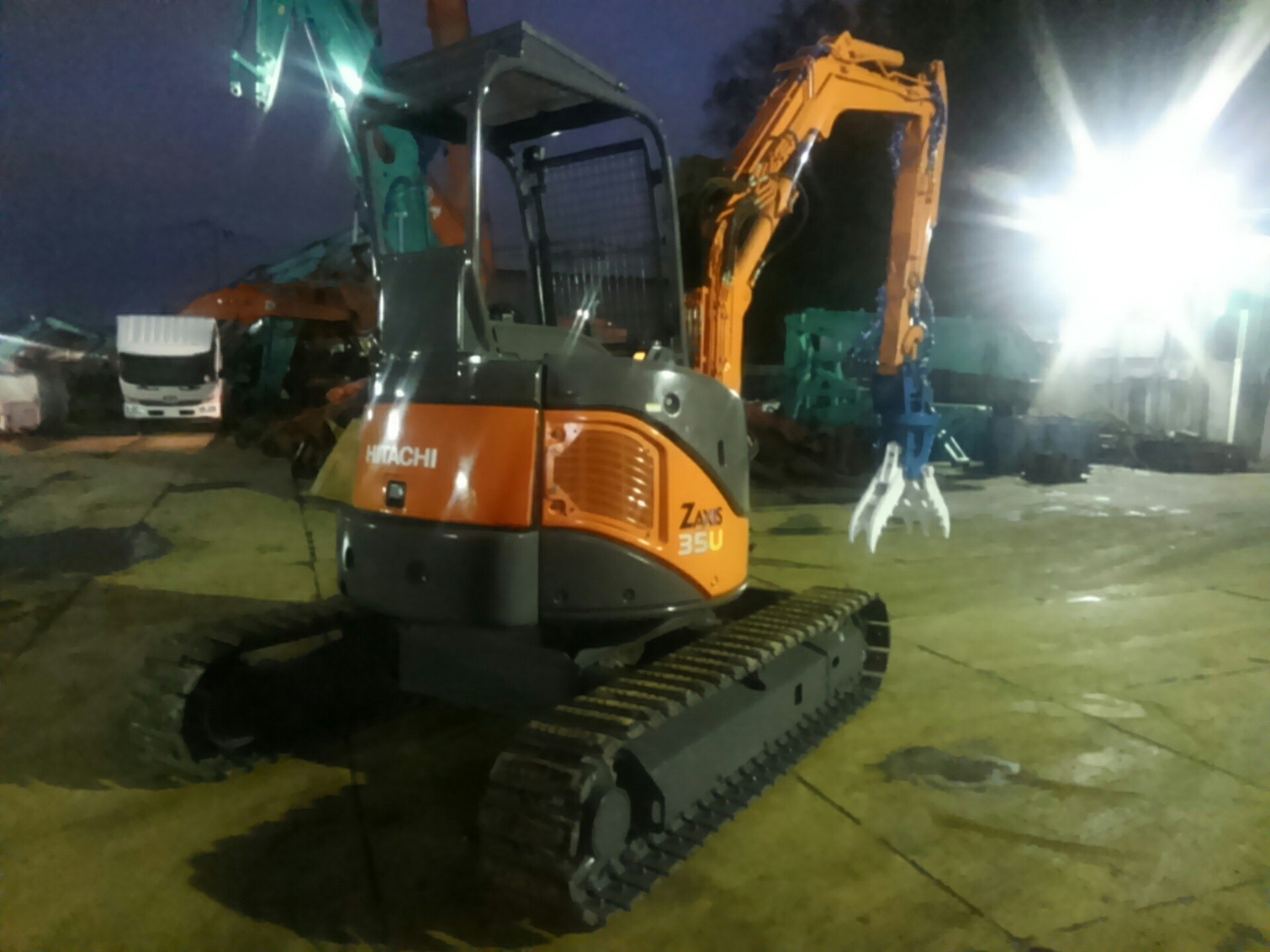 K45422】ZX35U-2 ミニ木 5本配管 | 特選解体重機 | 株式会社アタッチリンク