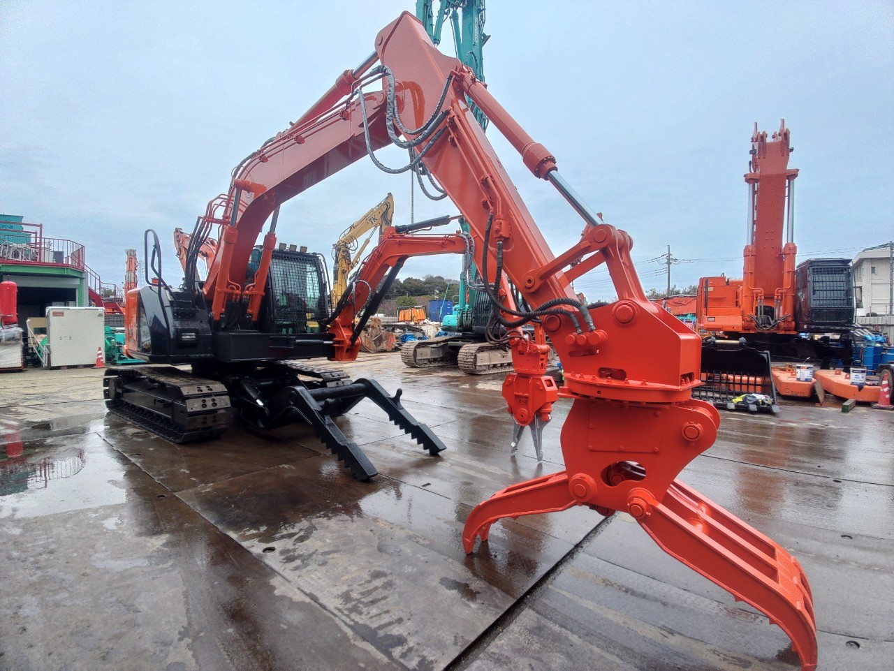 ID102096】ZX135TF-3 希少！アスタコ | 特選解体重機 | 株式会社