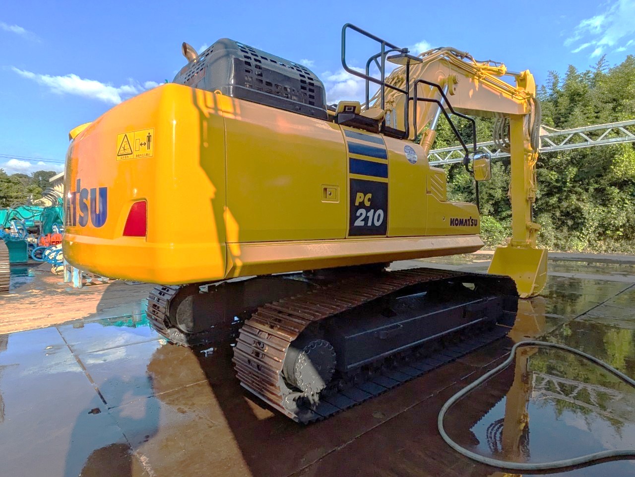 ID120081】PC210-11 | 特選解体重機 | 株式会社アタッチリンク