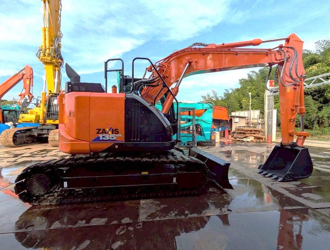 ID139471】ZX135US-6 | 特選解体重機 | 株式会社アタッチリンク