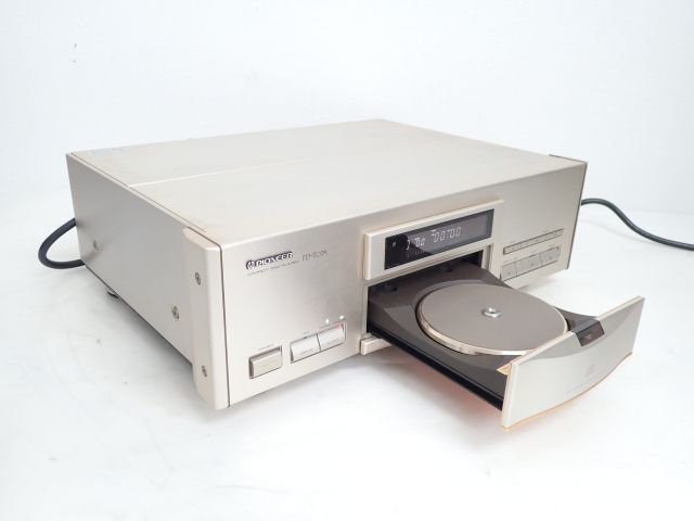 高額買取実施中!!】Pioneer ターンテーブル方式CDプレーヤー PD-T07A