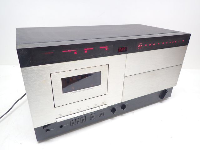 高額買取実施中!!】Nakamichi カセットデッキ 700ZXE ナカミチ