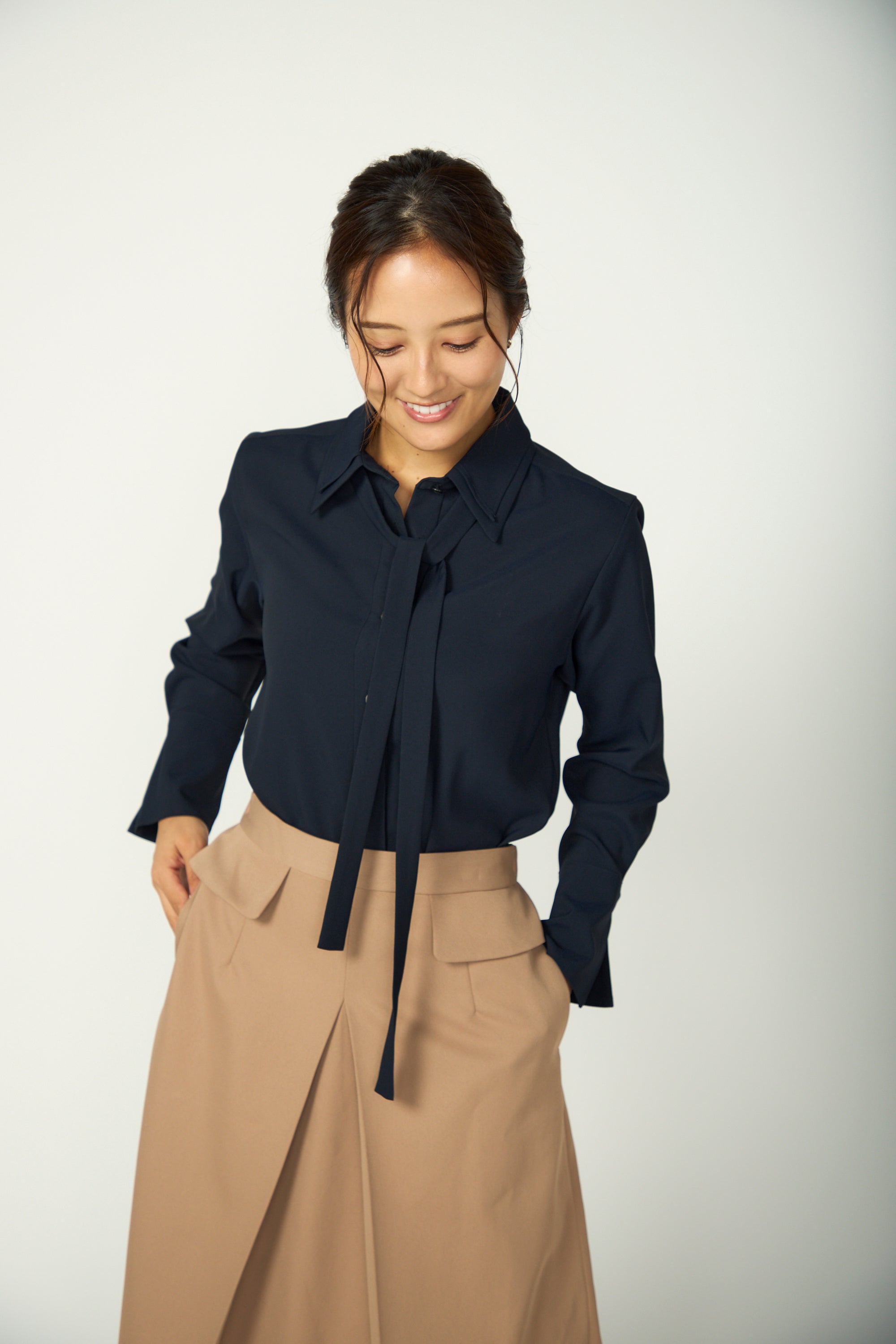 Double collar dress shirt (Navy) – Audire