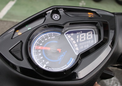 台湾ヤマハ・シグナスX-SR 3型 国内仕様