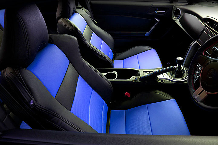 86 のシートカバーとフロアマット | オートウェア