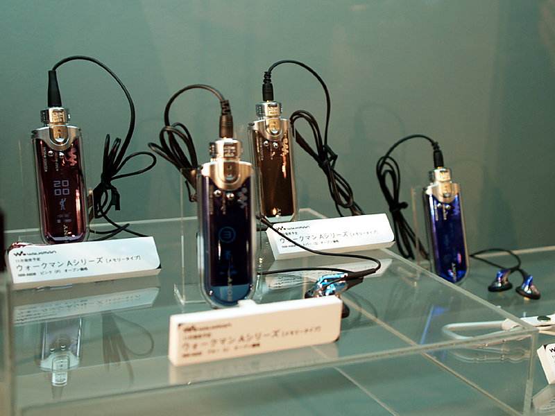 ソニー、スティック型ウォークマンの新モデル