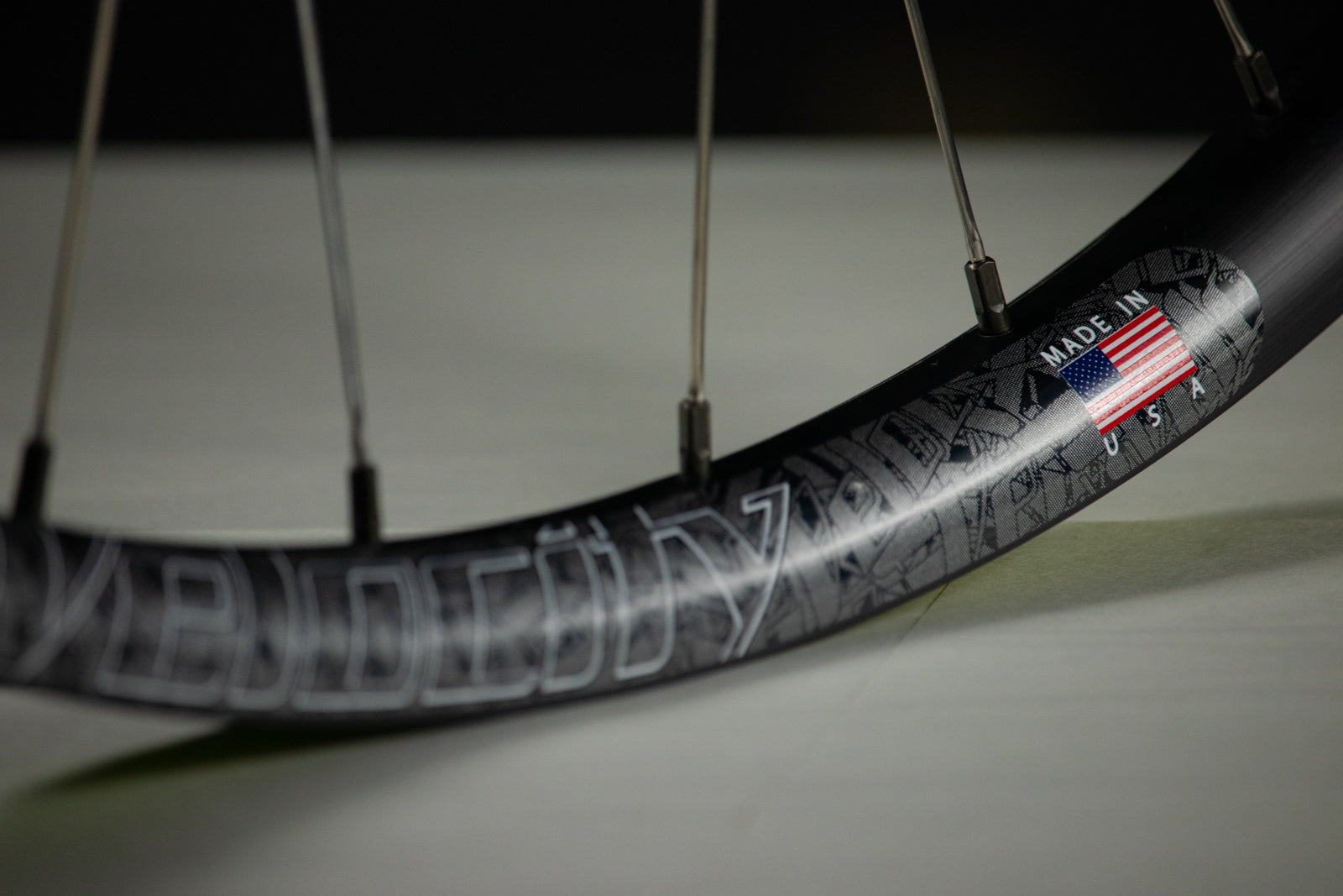 Wheel Build Of The Week: Velocity Blunt SS / ONYX Vesper - AVT.Bike