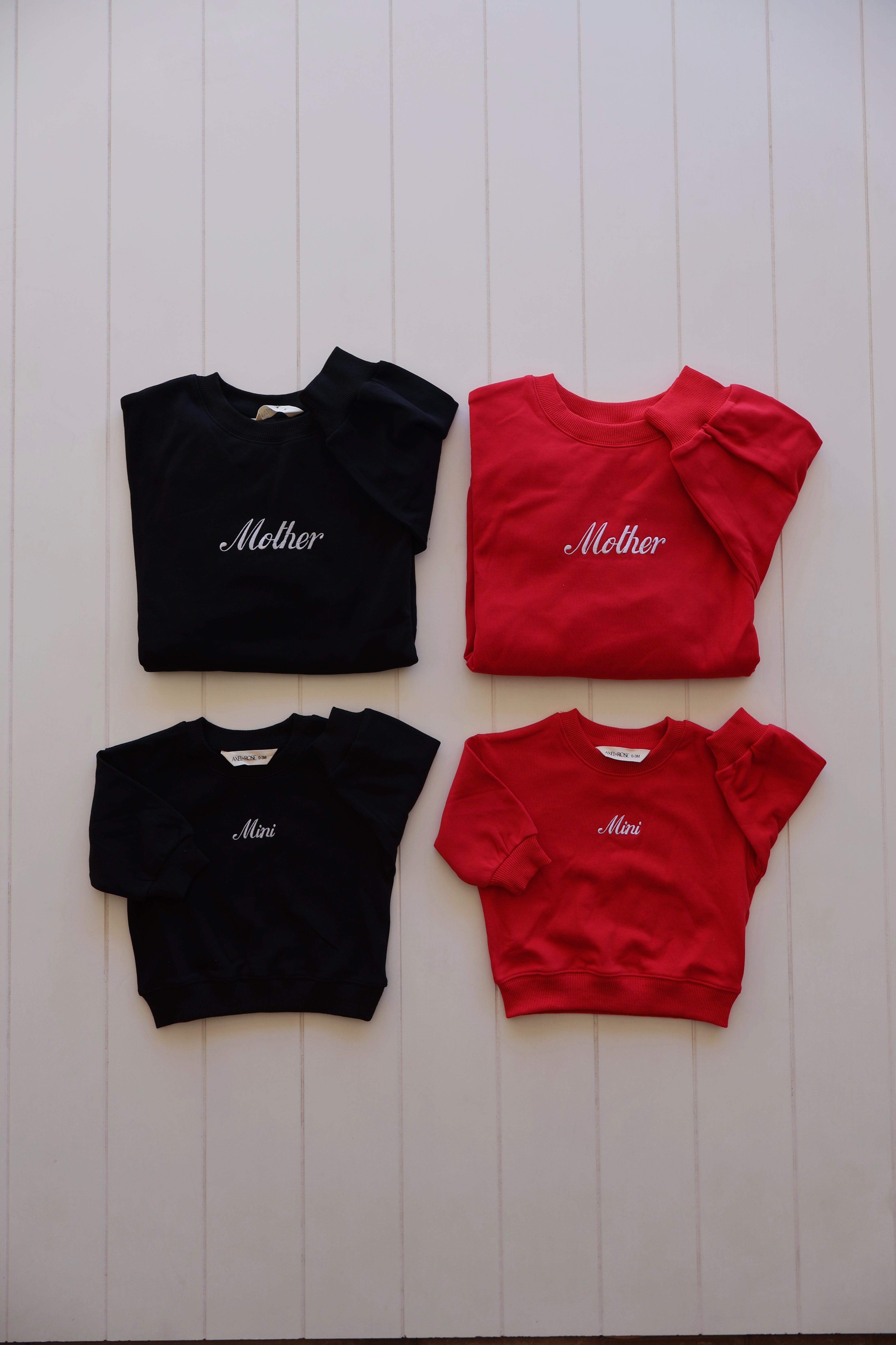 Mother Crew Neck – Axel and Rose