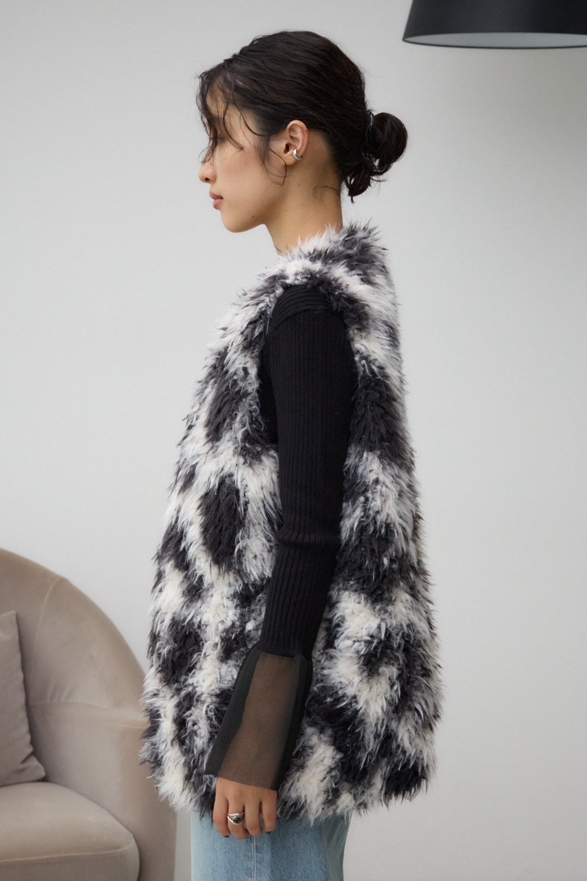 プードルフェイクファーベスト｜WOMEN｜250HAG30-045H｜AZUL BY MOUSSY