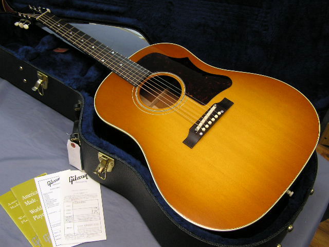 Gibson Custom Shop 1960s J-45 ADJ CS – 神戸ギターショップ B-West