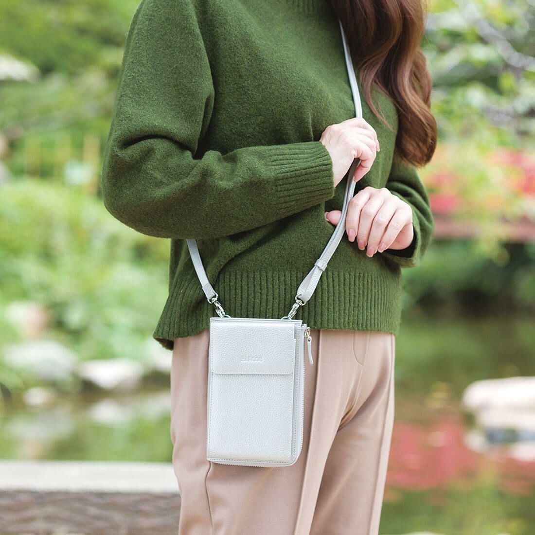 L字型シュリンクレザースマホポシェット＜アミーゴ＞ | バルコス公式