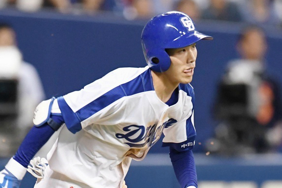 躍動するルーキー 竜の若きリードオフマン・京田陽太の挑戦 – BASEBALL