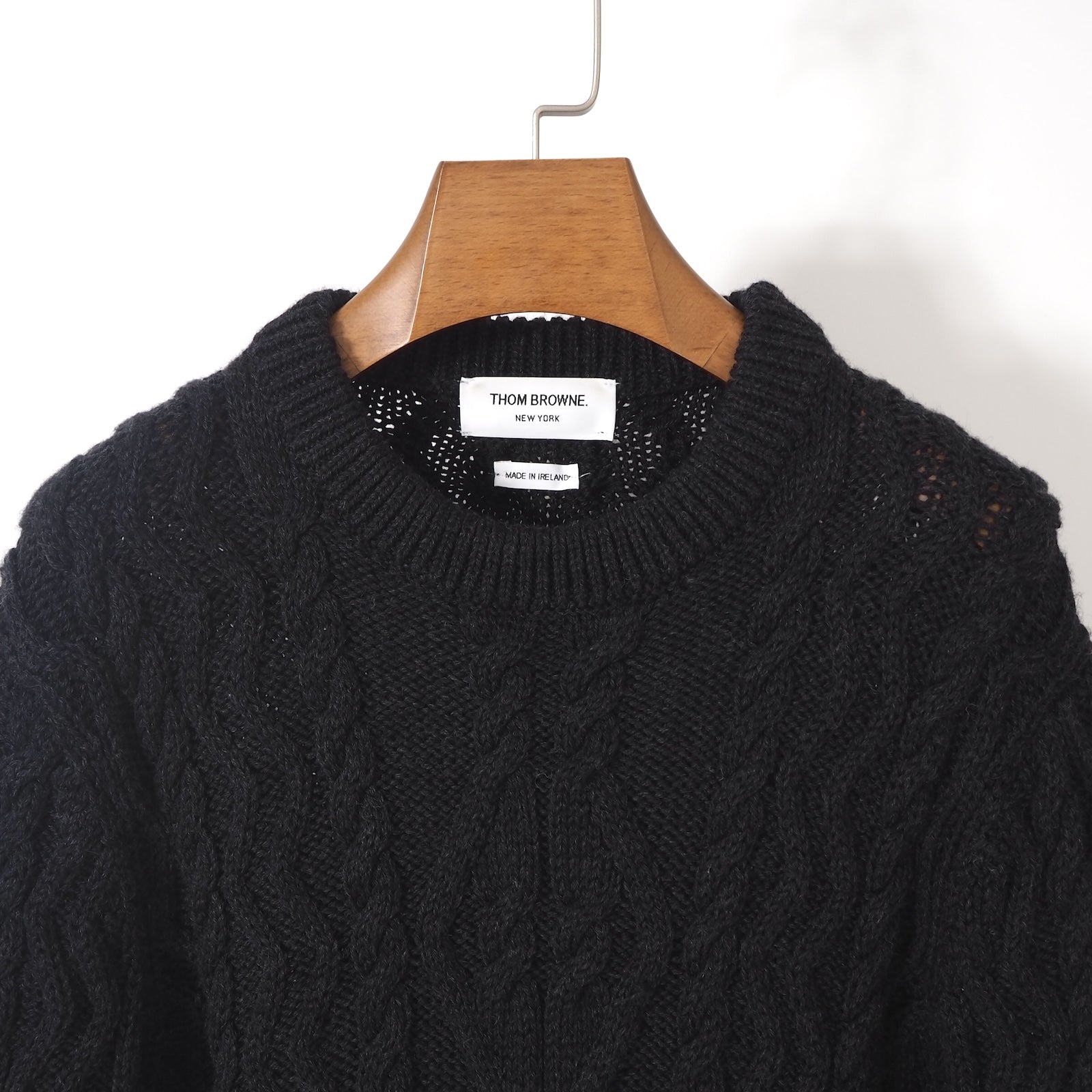 トムブラウン THOM BROWNE クルーネック ケーブルニット セーター 2