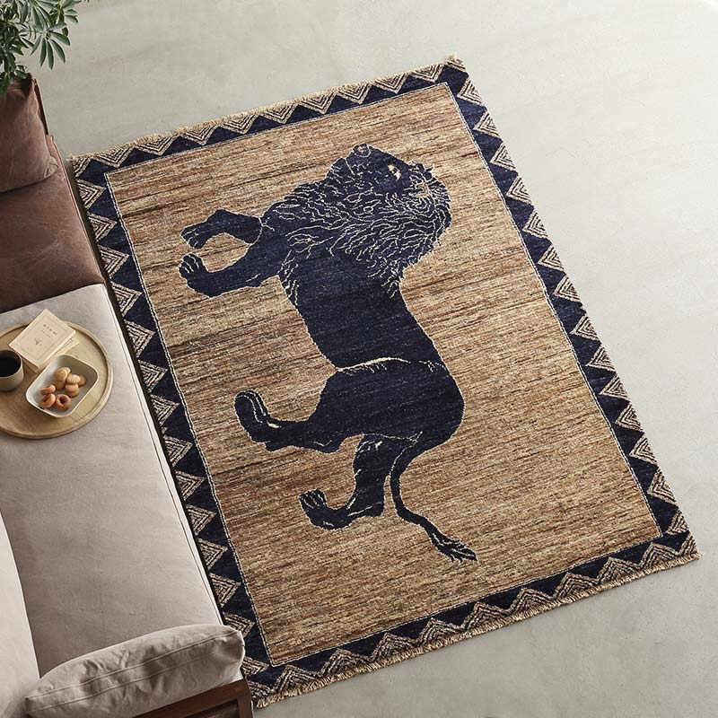 古典柄を再現したライオンラグ [ネイビー ライオン×グレージュ