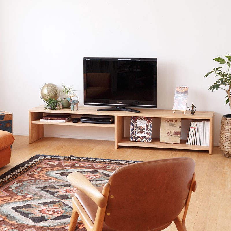 本棚やベンチにもなるオープンテレビボード | ボー・デコール