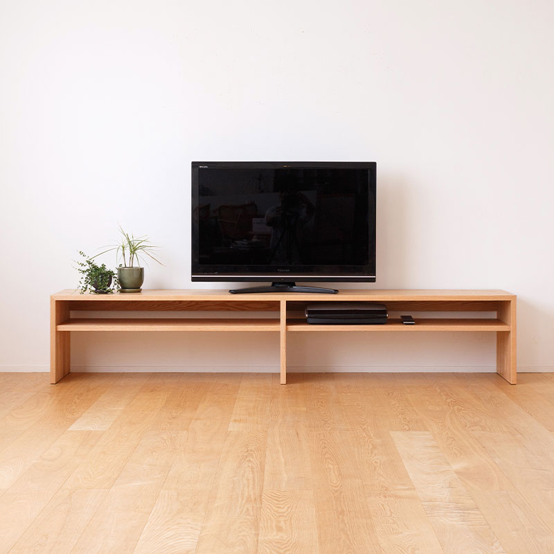 本棚やベンチにもなるオープンテレビボード | ボー・デコール