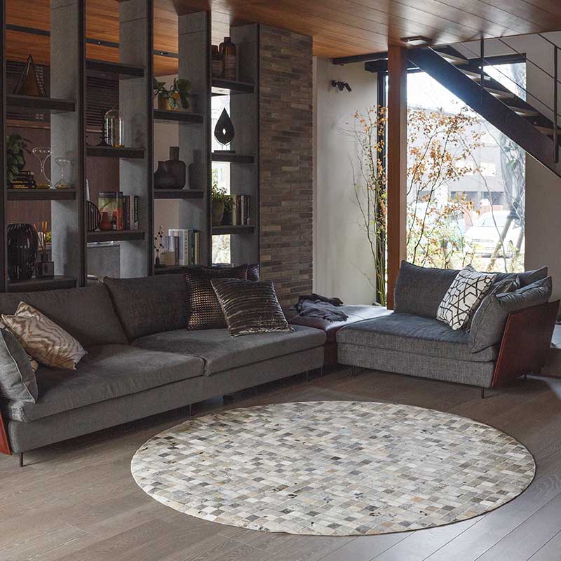 上質カウレザー] 円形カウハイドラグ パッチワークグレー / UC672C