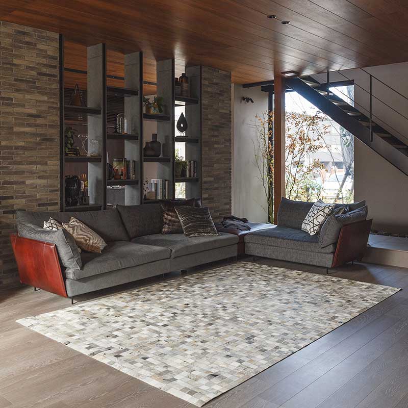 上質カウレザー] パッチワークのカウハイドラグ グレー / UC672 | ボー