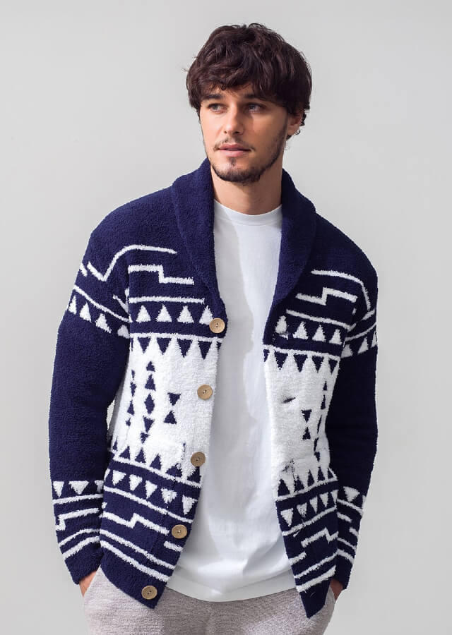 大人気！メンズの定番カーディガン | NEWSの一覧 | ベアフット