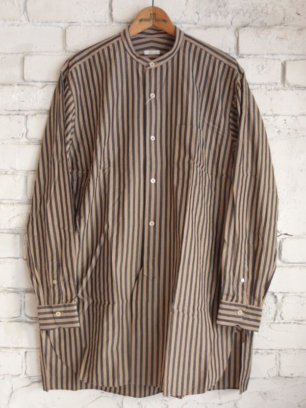 COMOLI バンドカラーシャツ