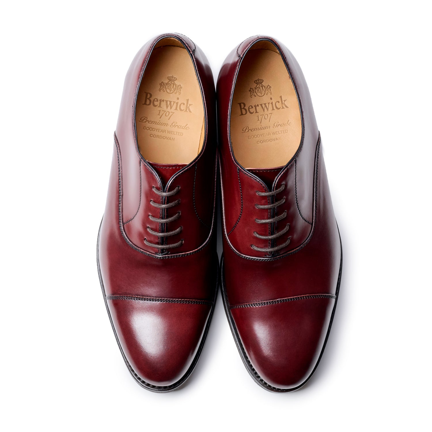 Berwick1707 | ストレートチップ コードバン | 3010RDDABU – バー