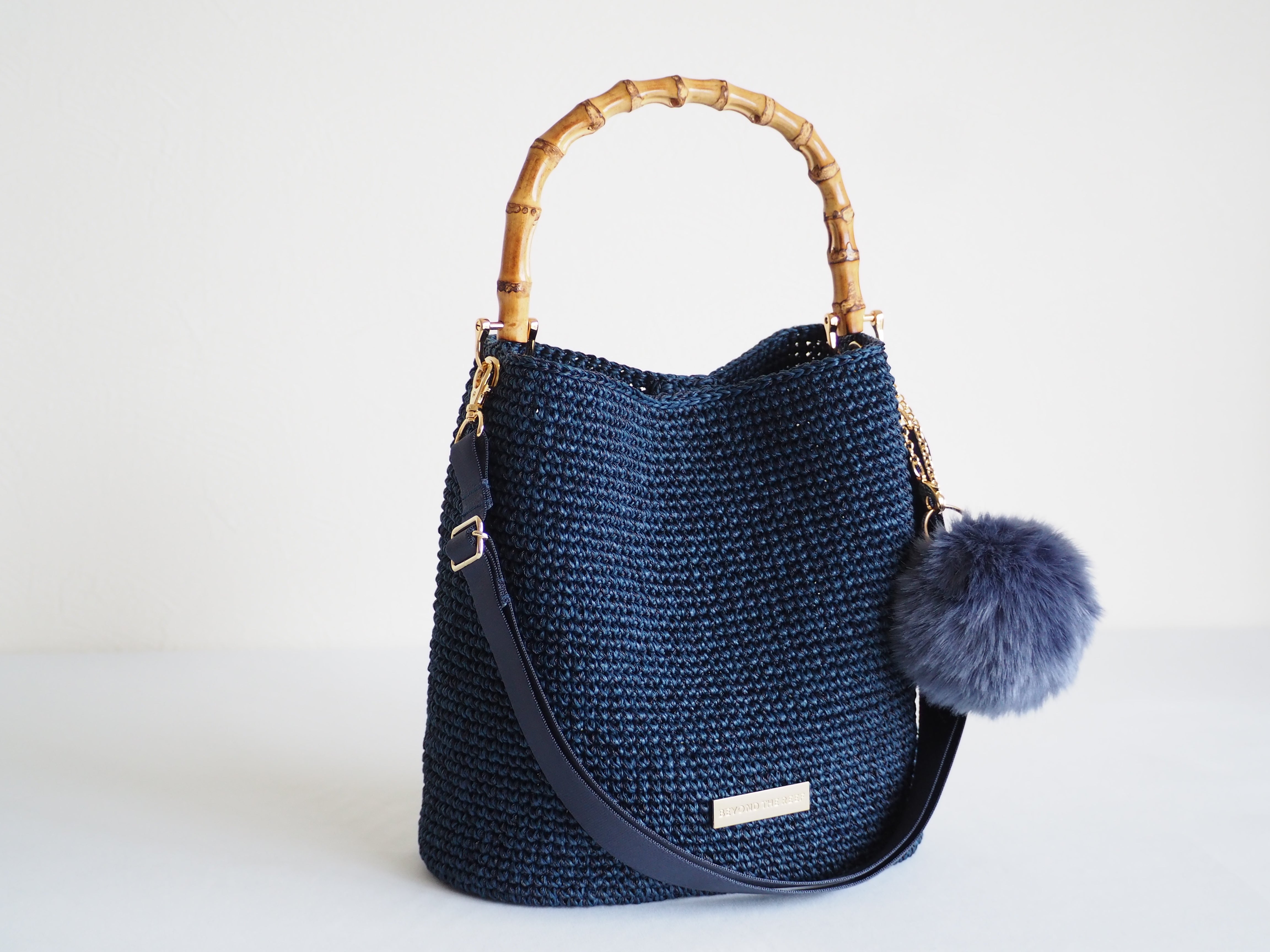 ウェア＆アクセサリー – BEYOND THE REEF