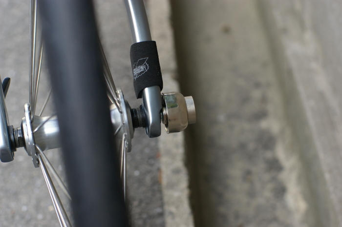 KHS F20-RC Racktime リアキャリアの組み付けなど。 – Bici Termini