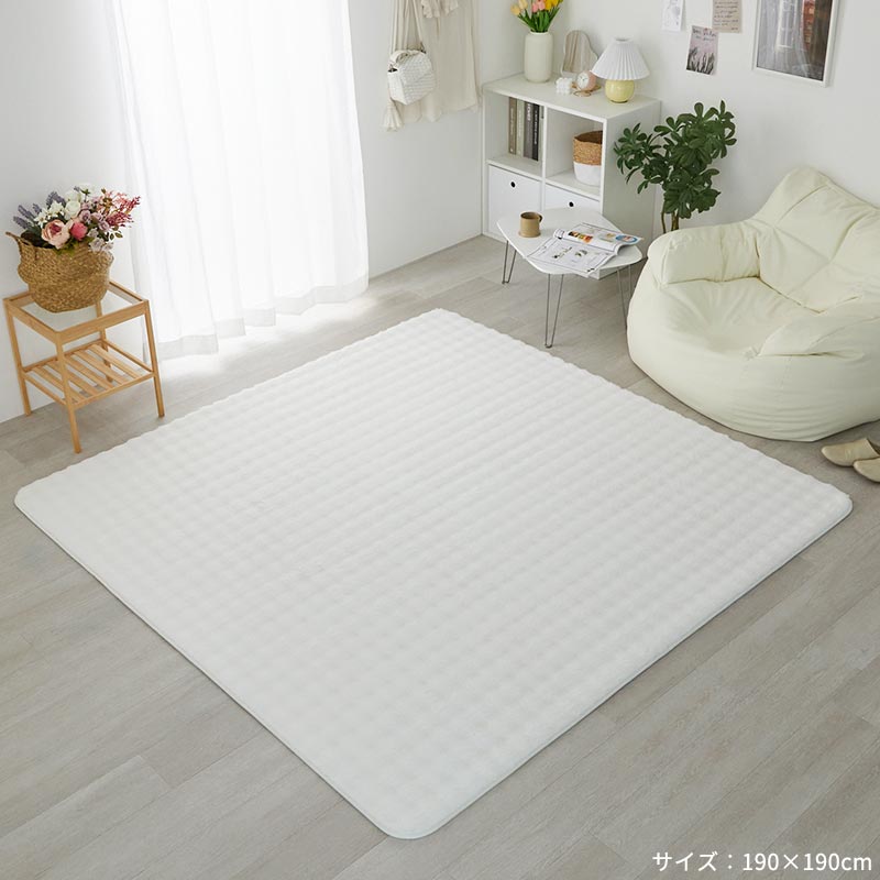 ふわふわさらさら♪まるで本物みたいに滑らかな肌触りのラビットファー