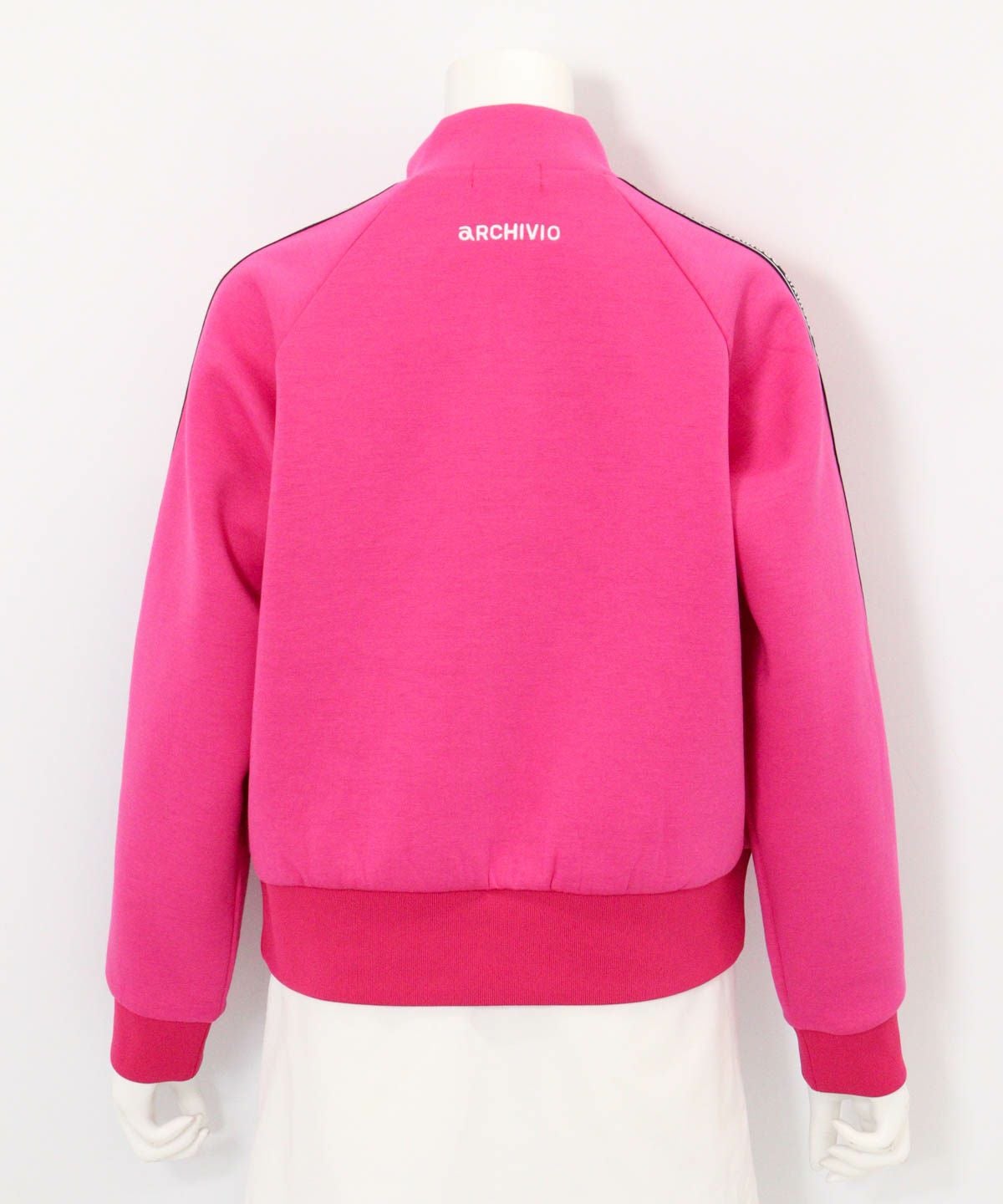 フリルポケットダンボールブルゾン|アルチビオ - ゴルフウェアや婦人服通販