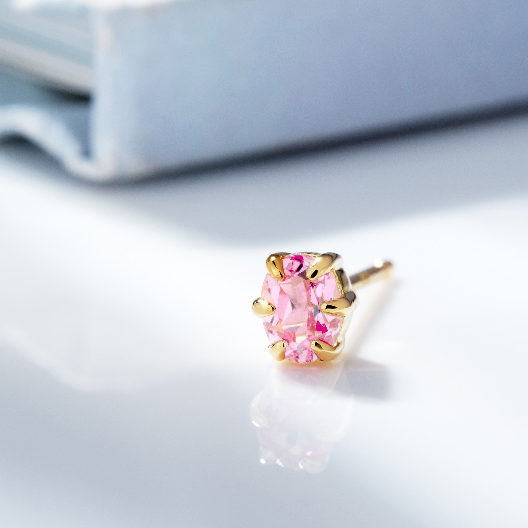 ビズー公式】ピンクスピネル K18/PT ピアス(片耳)・アミーユ | 希少石