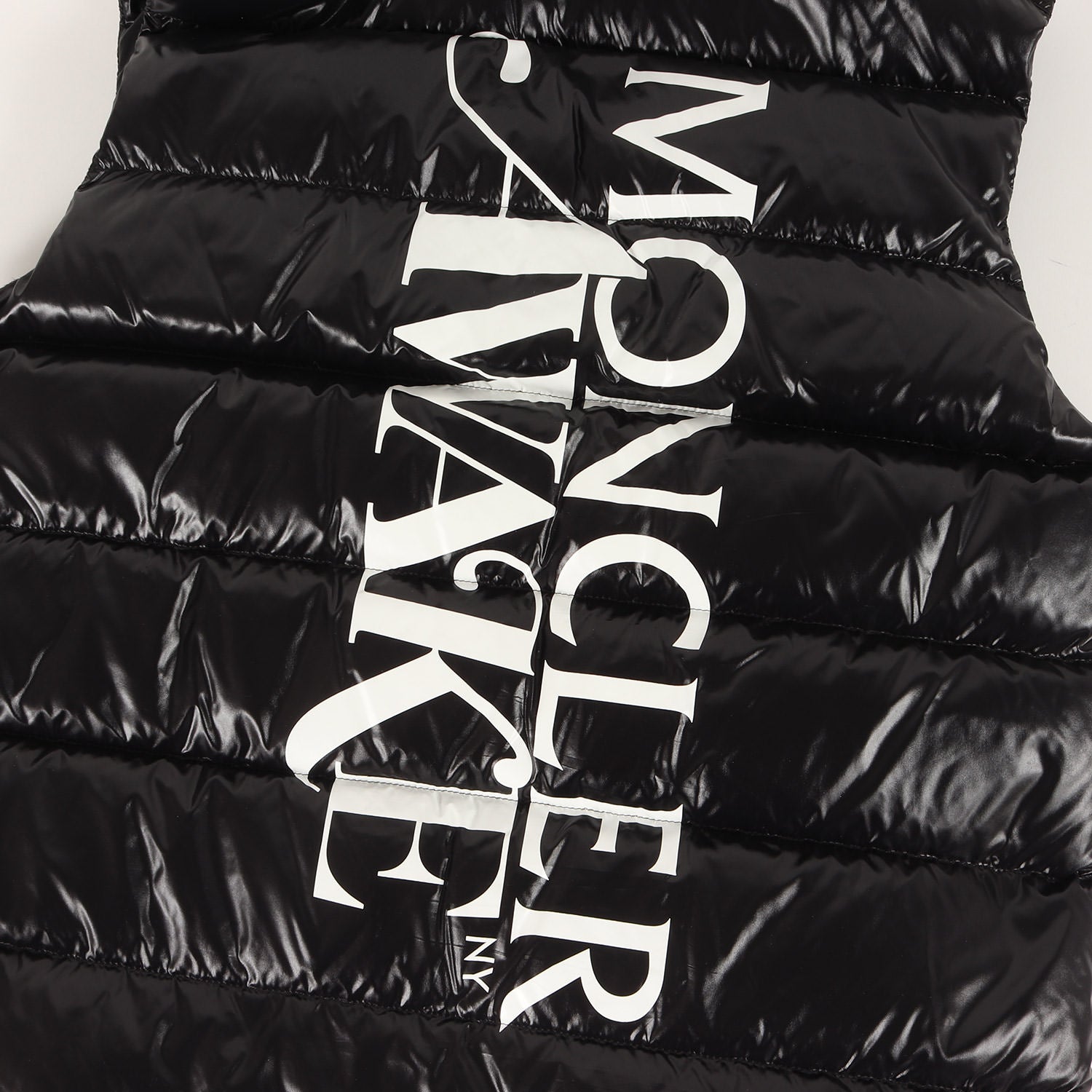 MONCLER AWAKE モンクレールアウェイク黒 ベスト