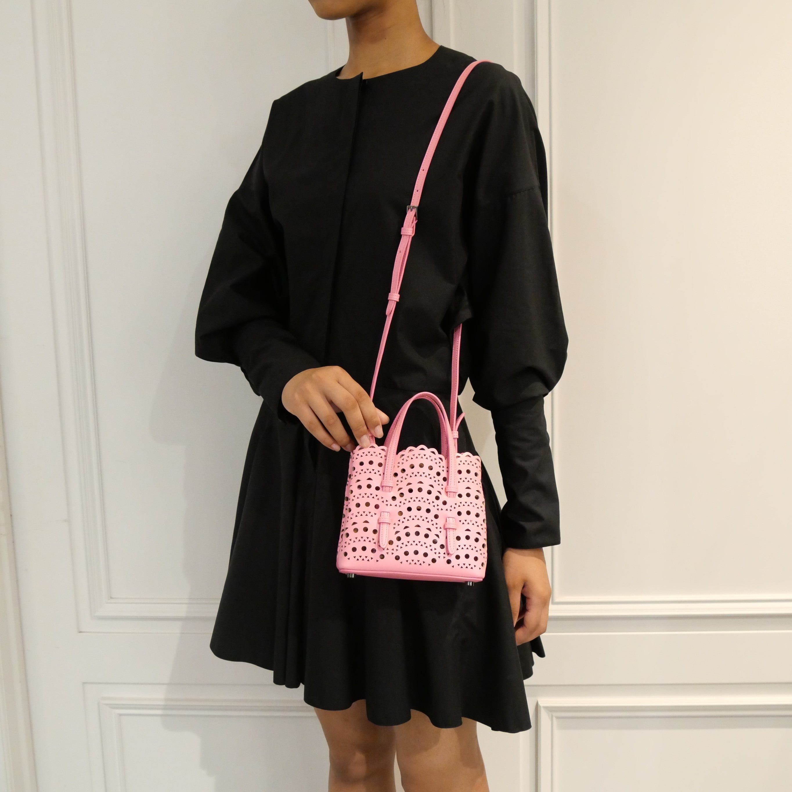 正規品・送料無料】ALAÏA / MINA 16 VIENNE BAG （PINK） | BOLS・1987