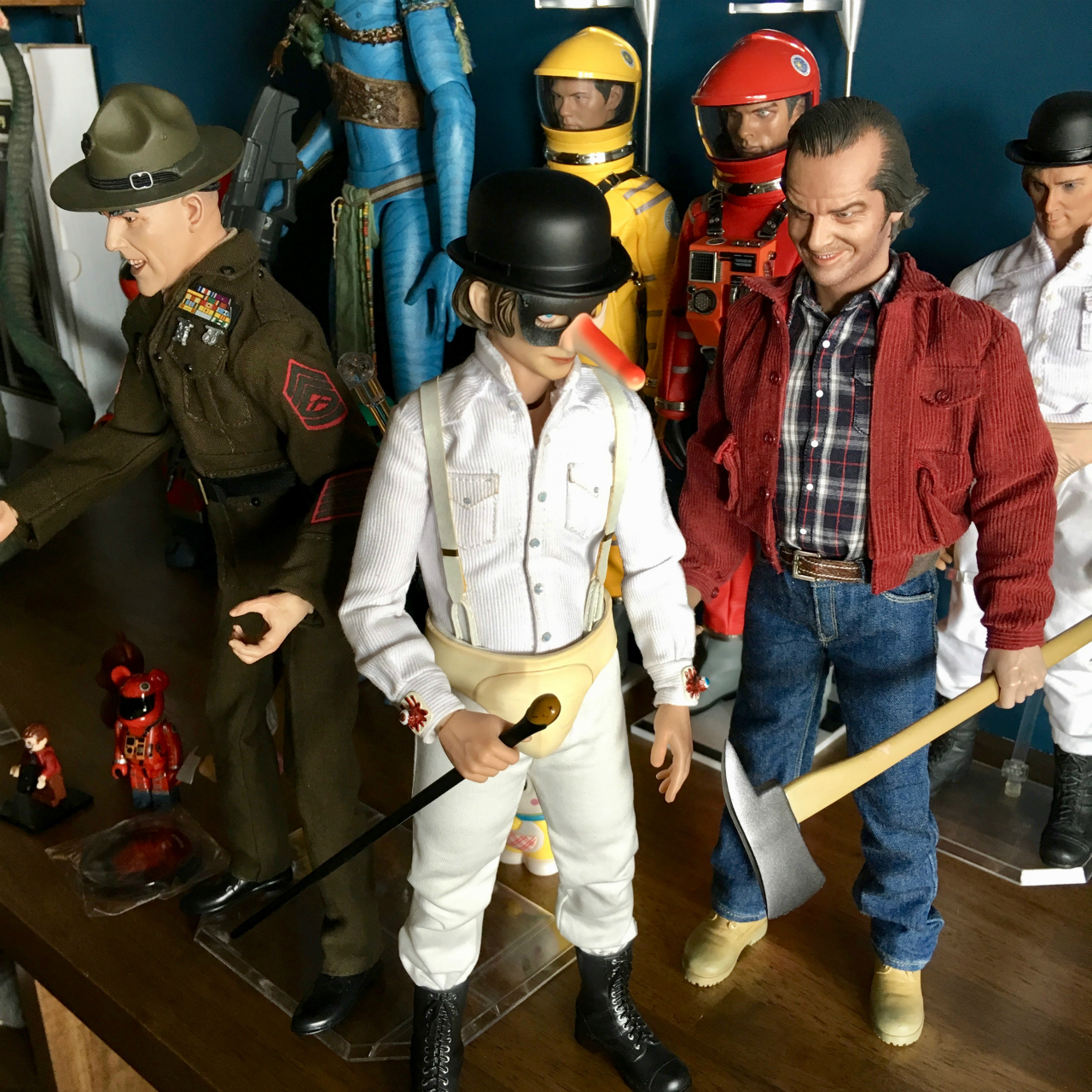 時計じかけのオレンジ」 アレックスの1/6フィギュア メディコム・トイ