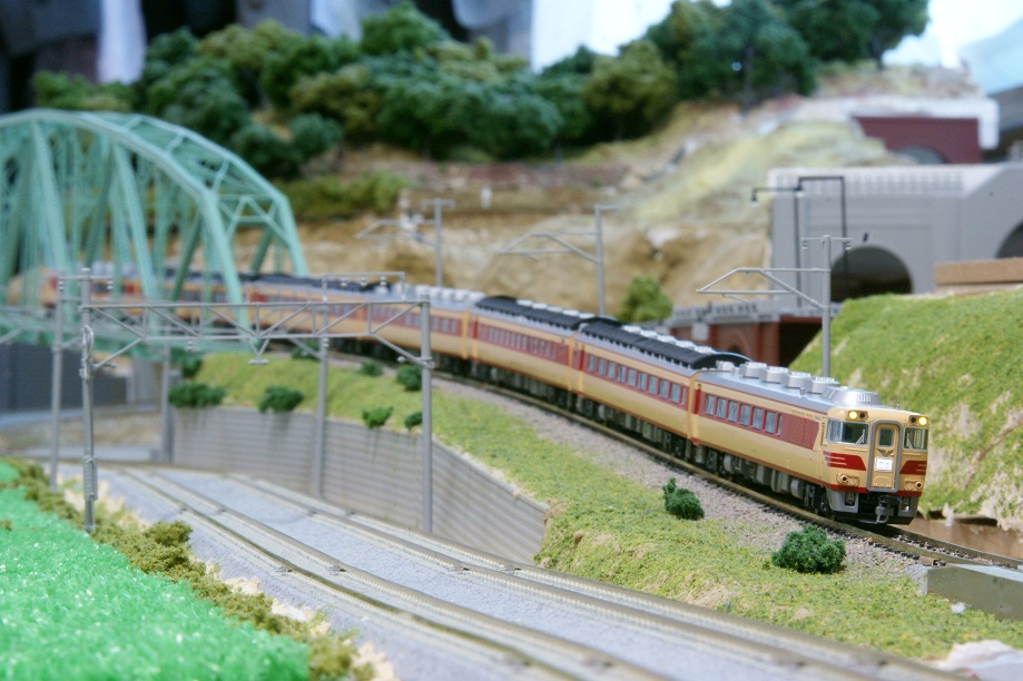 鉄道模型】KATO 10-836 キハ181系 - ビスタ模型鉄道（エヌゲージ日記）