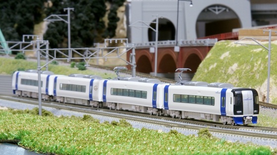 グリーンマックス 4051 名鉄空港特急ミュースカイ 入線 - ビスタ模型