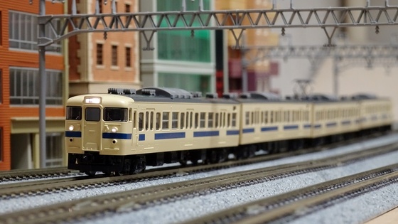 115-2000系 瀬戸内色 帯ずれ、滲みはいかに！ - ビスタ模型鉄道