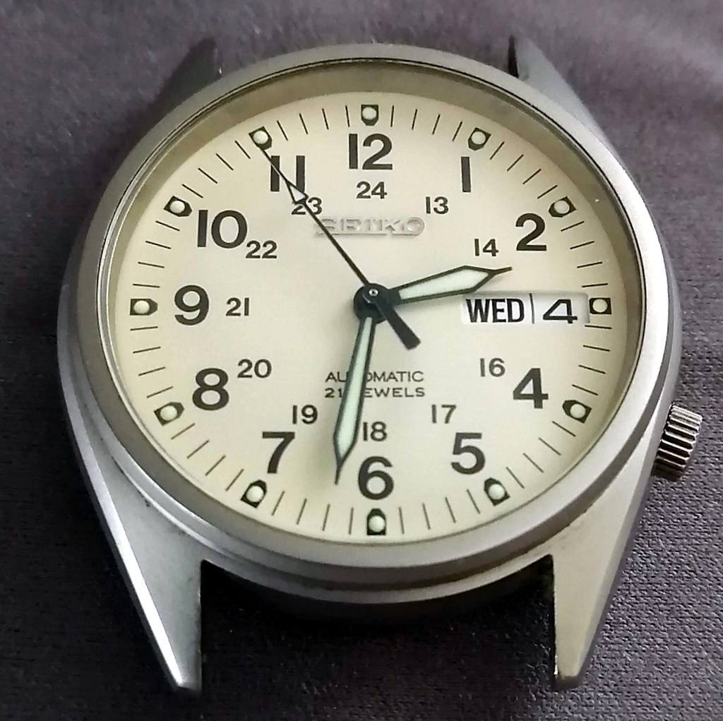 セイコーのミリタリー SNX431 - 趣味の古時計