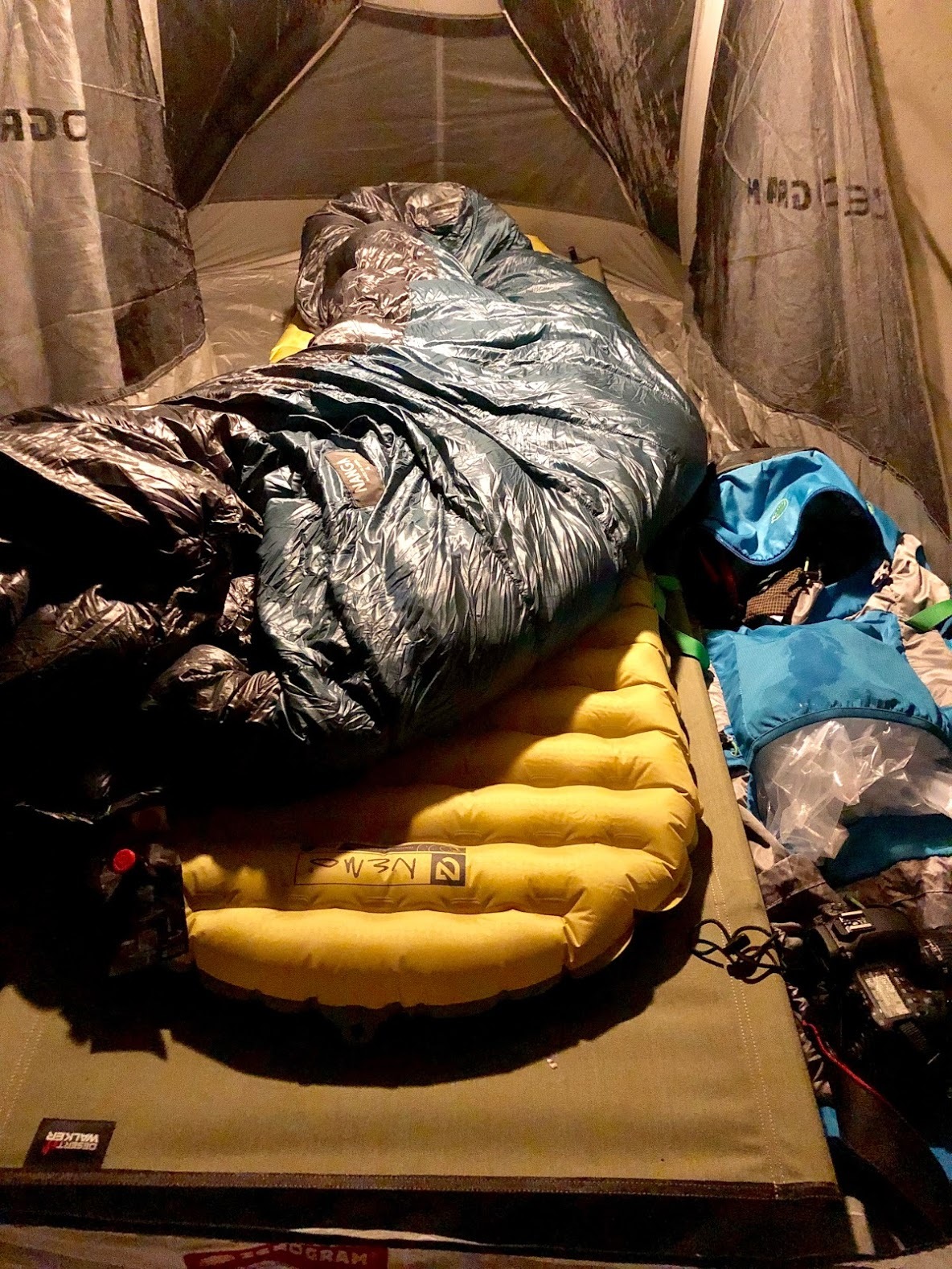 マット】NEMOニーモ TENSORインシュレーテッドエアマット【20R】が一年