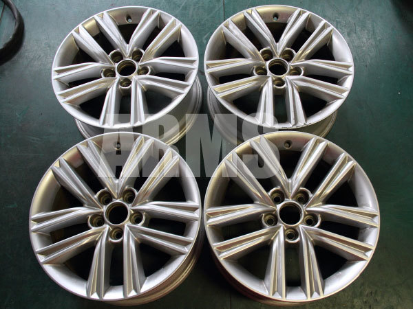 クラウン 210系 純正ホイール アスリート 傷の修理 大垣市から | 岐阜